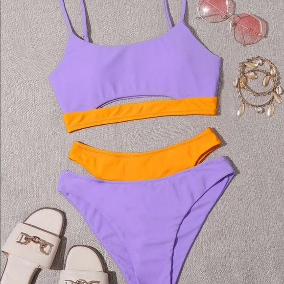 SHEIN Contrast Trim High Waisted Bikini - Picture 1 of 5